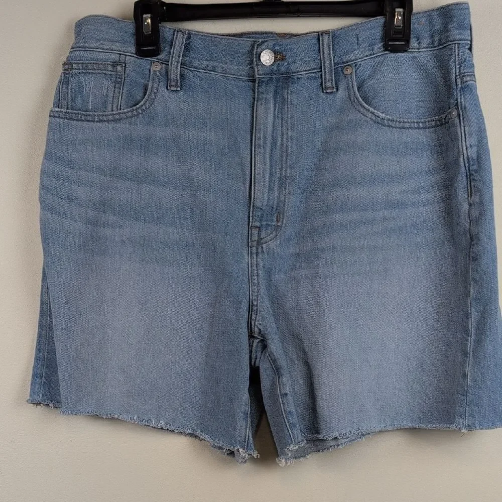 Madewell Baggy Denim Jean Shorts 100% cotton Size 31